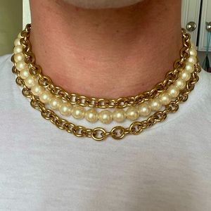 Monat vintage signed costume jewelry necklace